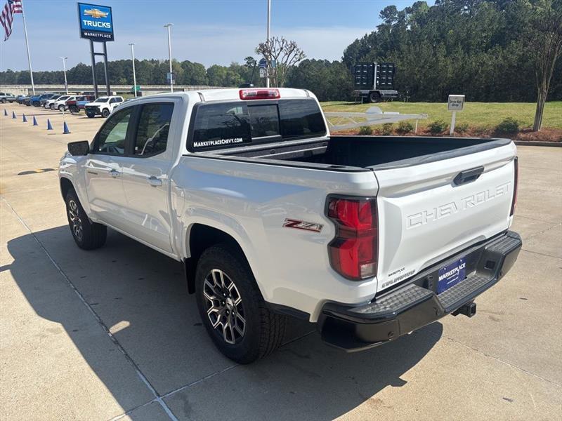 Chevrolet Colorado Z71 Crew Cab 4WD 2026