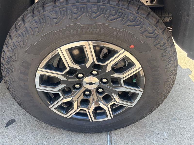 Chevrolet Colorado Z71 Crew Cab 4WD 2026