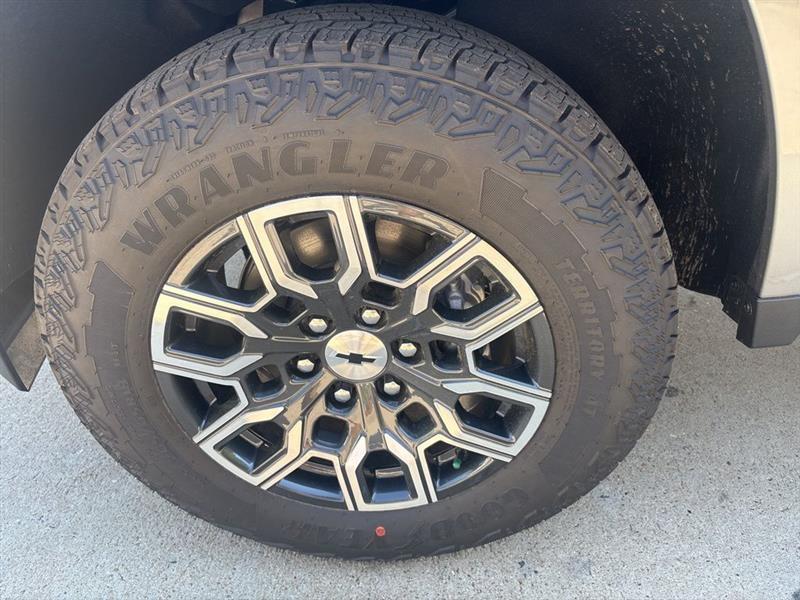 Chevrolet Colorado Z71 Crew Cab 4WD 2026