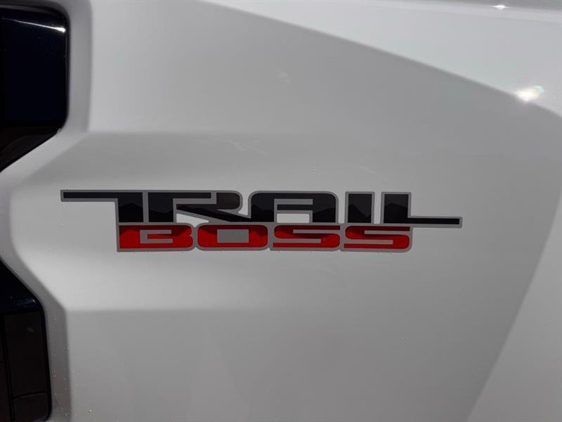 Chevrolet Colorado Trail Boss Crew Cab 4WD 2026