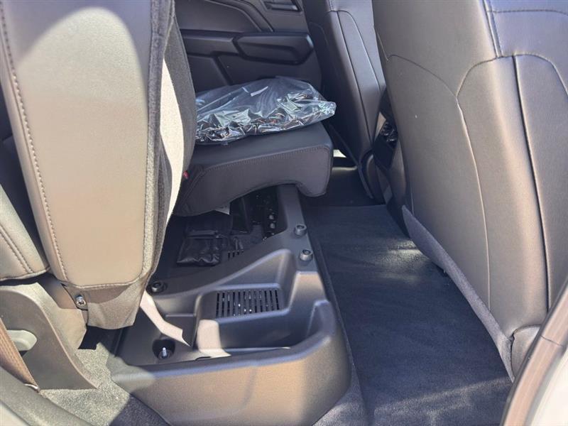 Chevrolet Colorado Trail Boss Crew Cab 4WD 2026