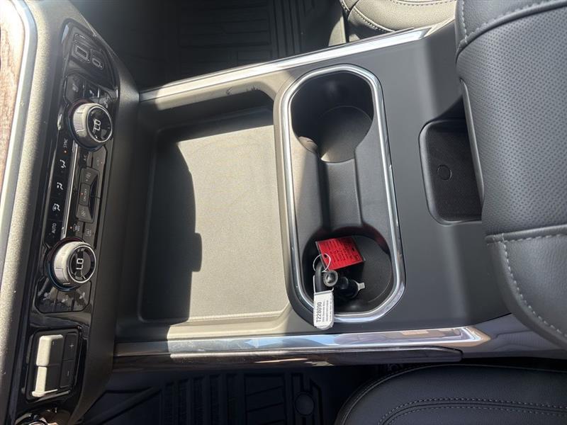 Chevrolet Silverado 2500HD LTZ Crew Cab Long Box 4WD 2026