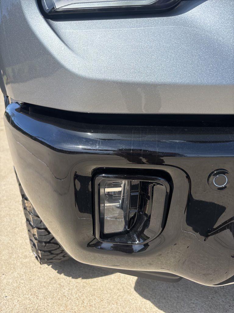 Chevrolet Silverado 2500HD LTZ Crew Cab Long Box 4WD 2026