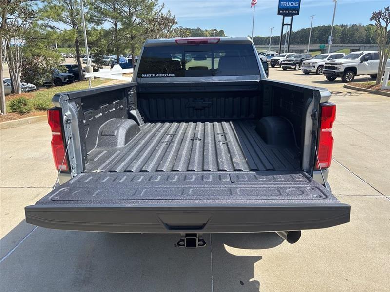 Chevrolet Silverado 2500HD LTZ Crew Cab Long Box 4WD 2026