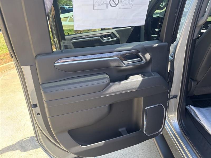 Chevrolet Silverado 2500HD LTZ Crew Cab Long Box 4WD 2026