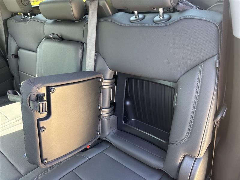 Chevrolet Silverado 2500HD LTZ Crew Cab Long Box 4WD 2026