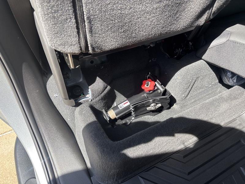 Chevrolet Silverado 2500HD LTZ Crew Cab Long Box 4WD 2026