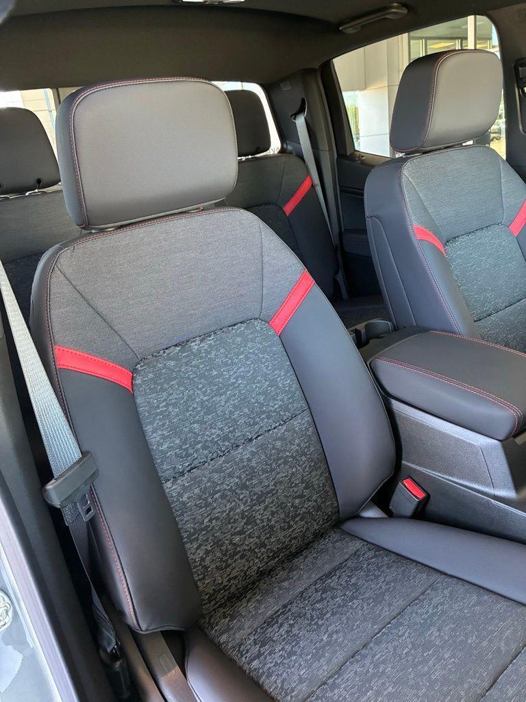 Chevrolet Colorado Z71 Crew Cab 4WD 2026