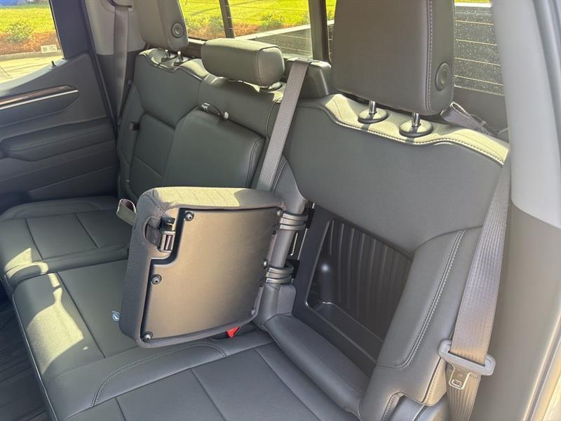 Chevrolet Silverado 1500 RST Crew Cab 4WD 2026