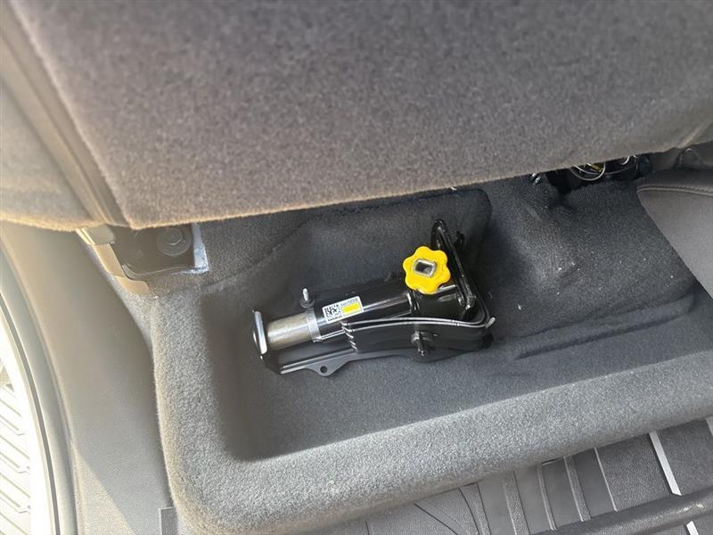 Chevrolet Silverado 1500 RST Crew Cab 4WD 2026