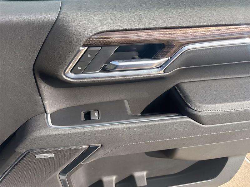 Chevrolet Silverado 1500 RST Crew Cab 4WD 2026