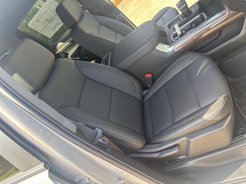 Chevrolet Silverado 1500 RST Crew Cab 4WD 2026