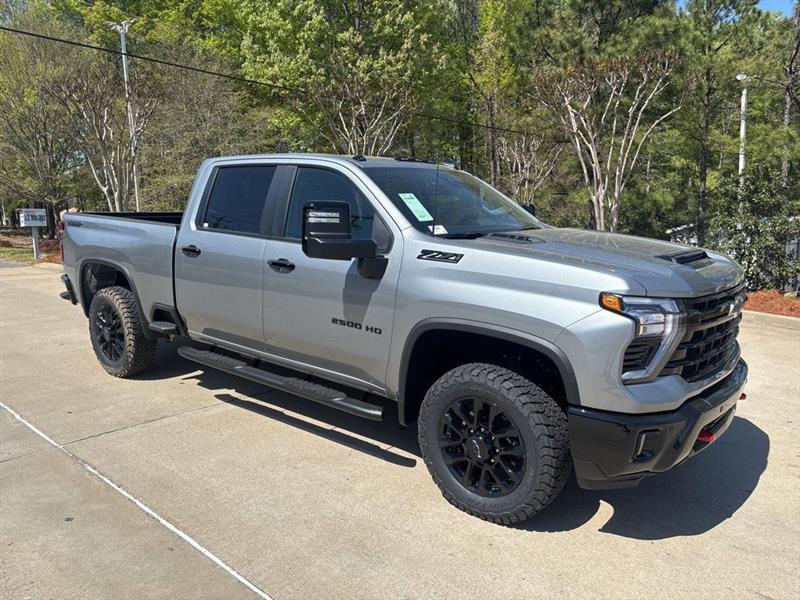 Chevrolet Silverado 2500HD LT Crew Cab Long Box 4WD 2026