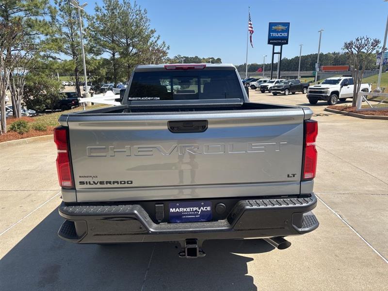 Chevrolet Silverado 2500HD LT Crew Cab Long Box 4WD 2026