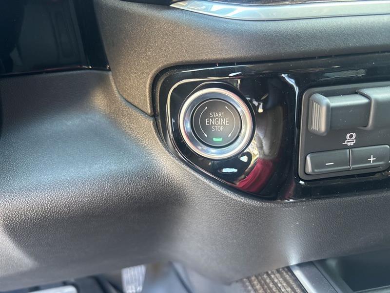 Chevrolet Silverado 2500HD LT Crew Cab Long Box 4WD 2026