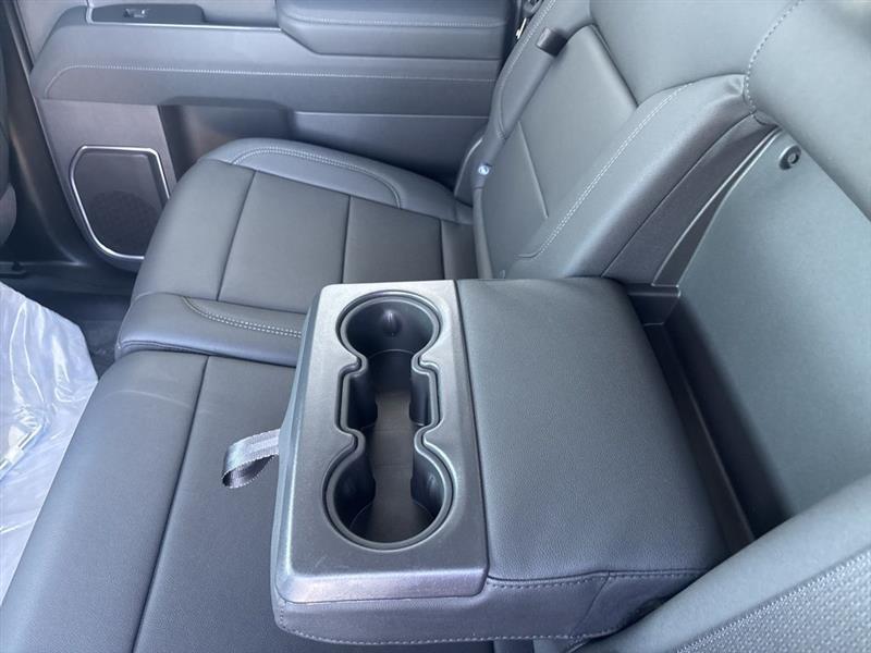 Chevrolet Silverado 2500HD LT Crew Cab Long Box 4WD 2026