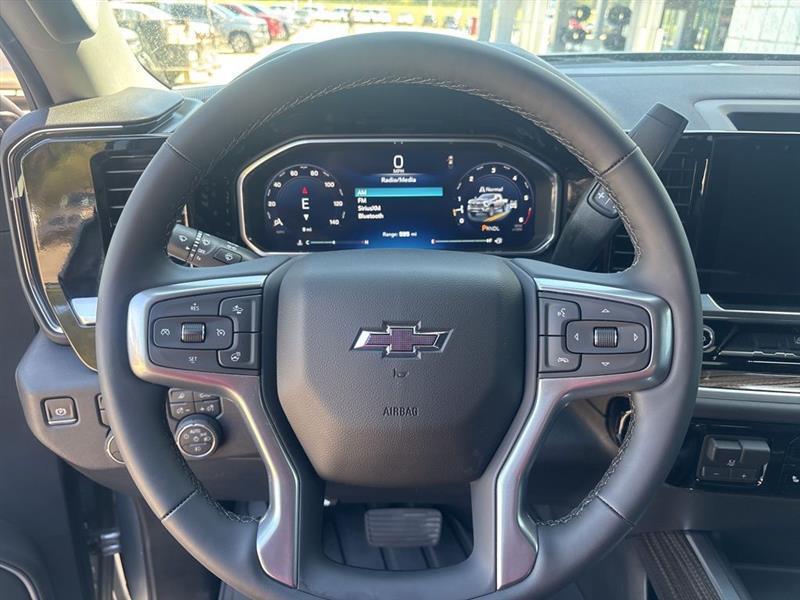 Chevrolet Silverado 2500HD LT Crew Cab Long Box 4WD 2026