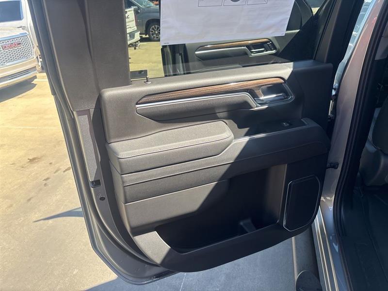 Chevrolet Silverado 2500HD LT Crew Cab Long Box 4WD 2026