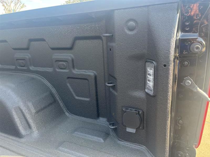 Chevrolet Silverado 1500 Trail Boss LT Crew Cab 4WD 2026