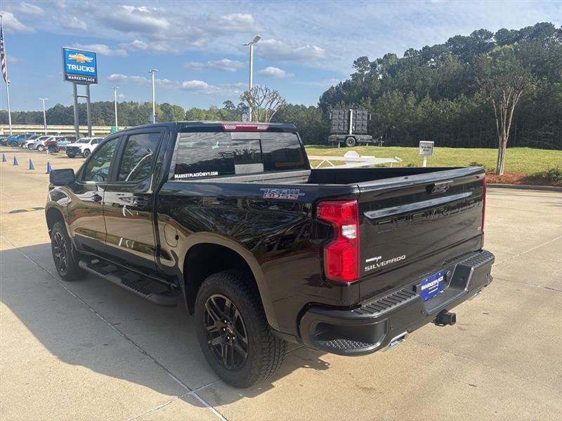 Chevrolet Silverado 1500 Trail Boss LT Crew Cab 4WD 2026