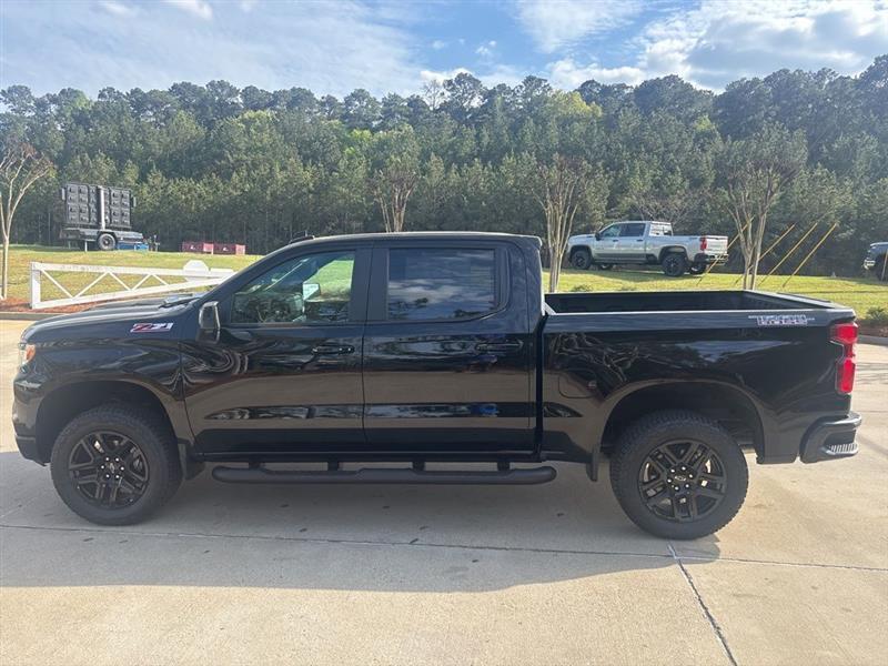 Chevrolet Silverado 1500 Trail Boss LT Crew Cab 4WD 2026