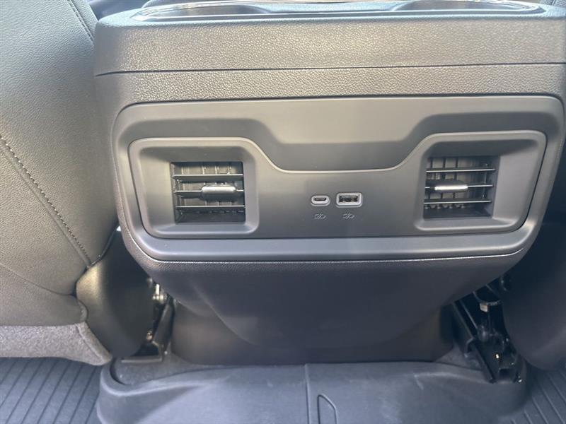 Chevrolet Silverado 1500 Trail Boss LT Crew Cab 4WD 2026