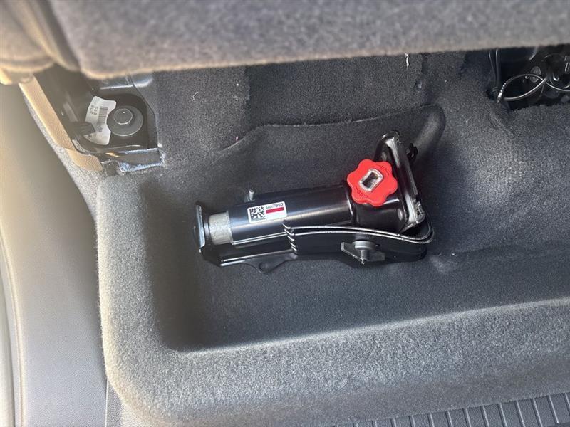 Chevrolet Silverado 1500 Trail Boss LT Crew Cab 4WD 2026