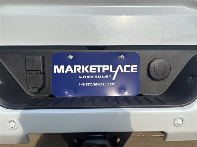 Chevrolet Silverado 1500 High Country Crew Cab 4WD 2026