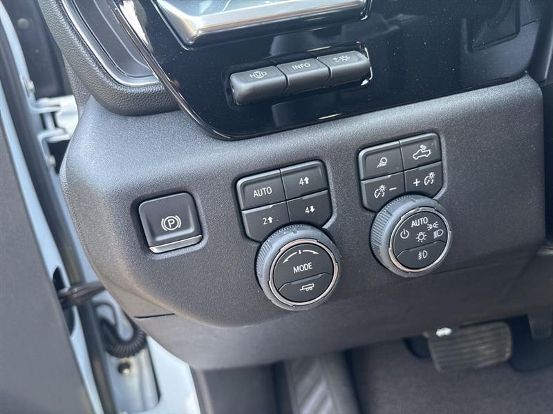 Chevrolet Silverado 1500 High Country Crew Cab 4WD 2026