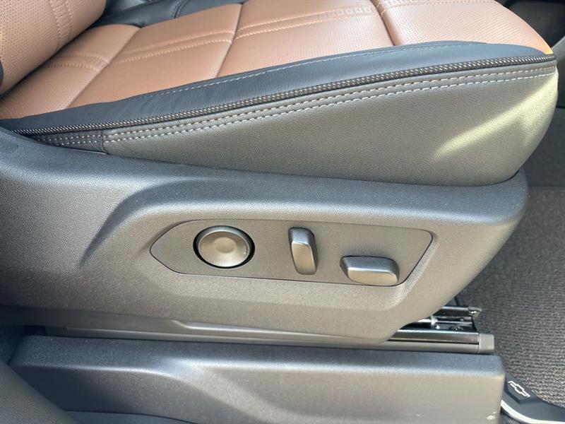 Chevrolet Silverado 1500 High Country Crew Cab 4WD 2026