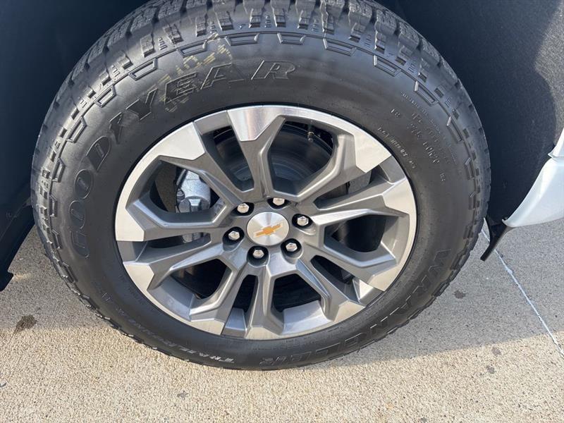 Chevrolet Silverado 1500 High Country Crew Cab 4WD 2026