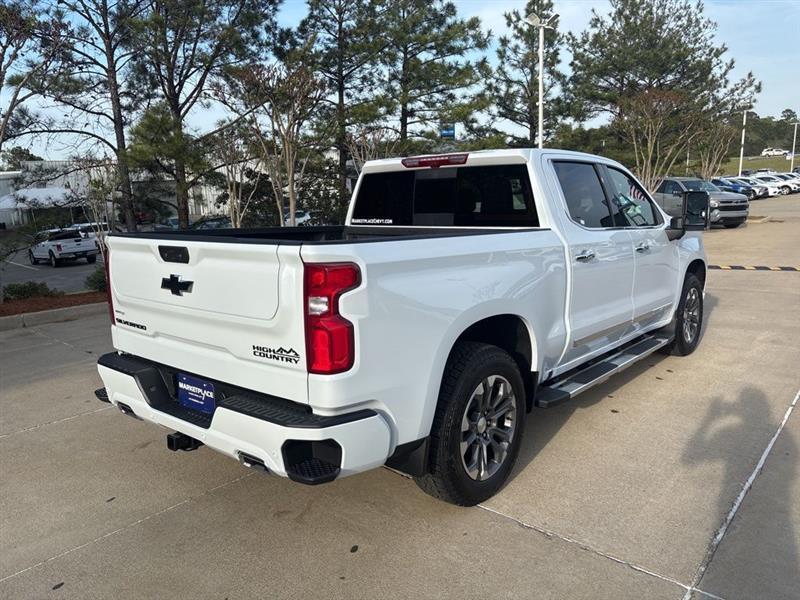 Chevrolet Silverado 1500 High Country Crew Cab 4WD 2026