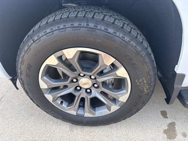 Chevrolet Silverado 1500 High Country Crew Cab 4WD 2026