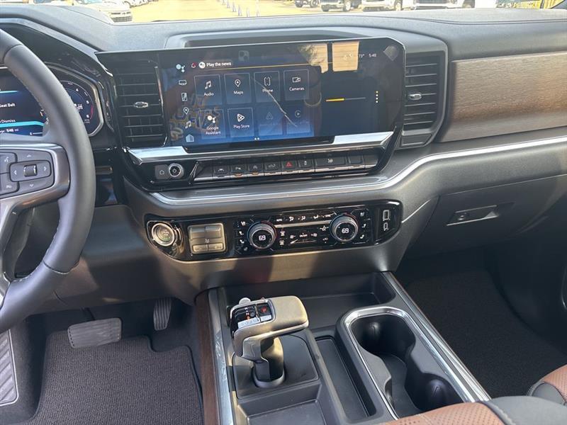 Chevrolet Silverado 1500 High Country Crew Cab 4WD 2026