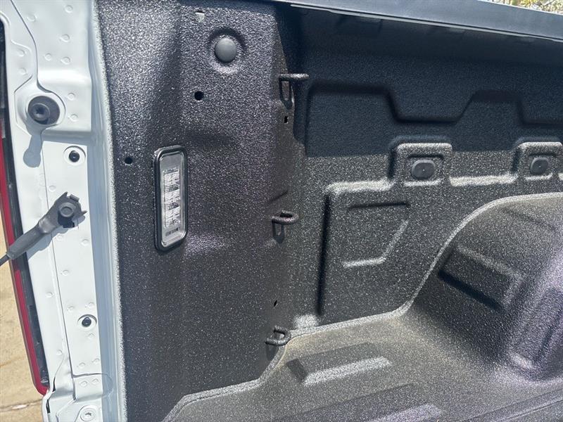 Chevrolet Silverado 1500 LT Crew Cab 4WD 2026