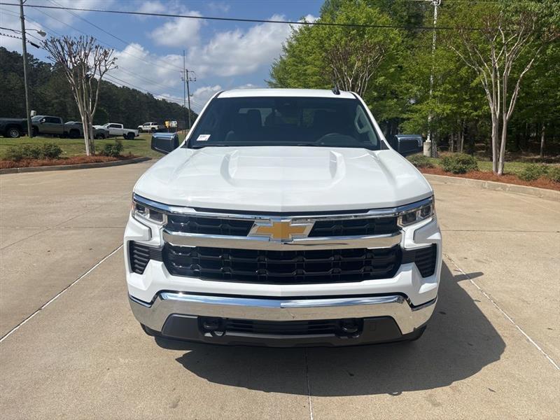 Chevrolet Silverado 1500 LT Crew Cab 4WD 2026