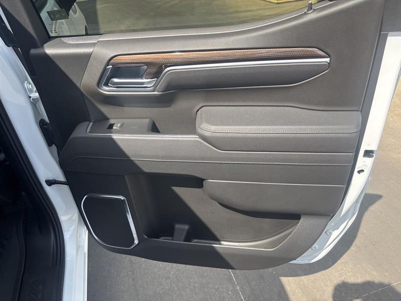 Chevrolet Silverado 1500 LT Crew Cab 4WD 2026