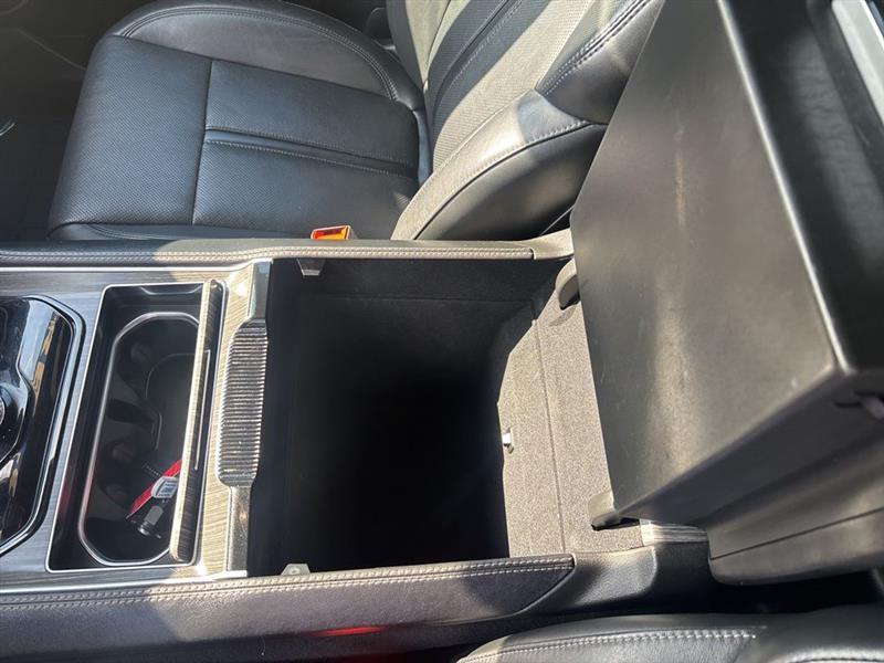 Jeep Wagoneer Series II 2024