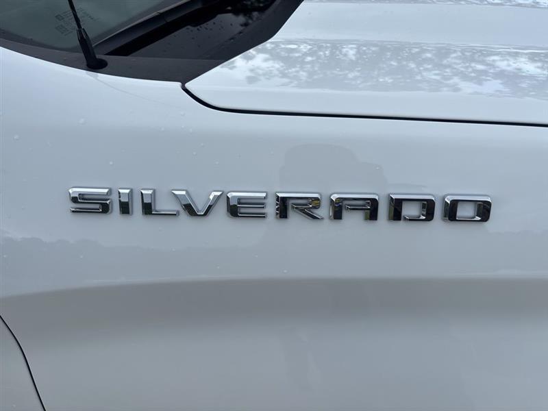 Chevrolet Silverado 1500 LT Crew Cab 4WD 2026