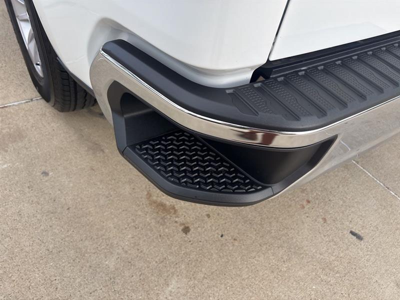 Chevrolet Silverado 1500 LT Crew Cab 4WD 2026