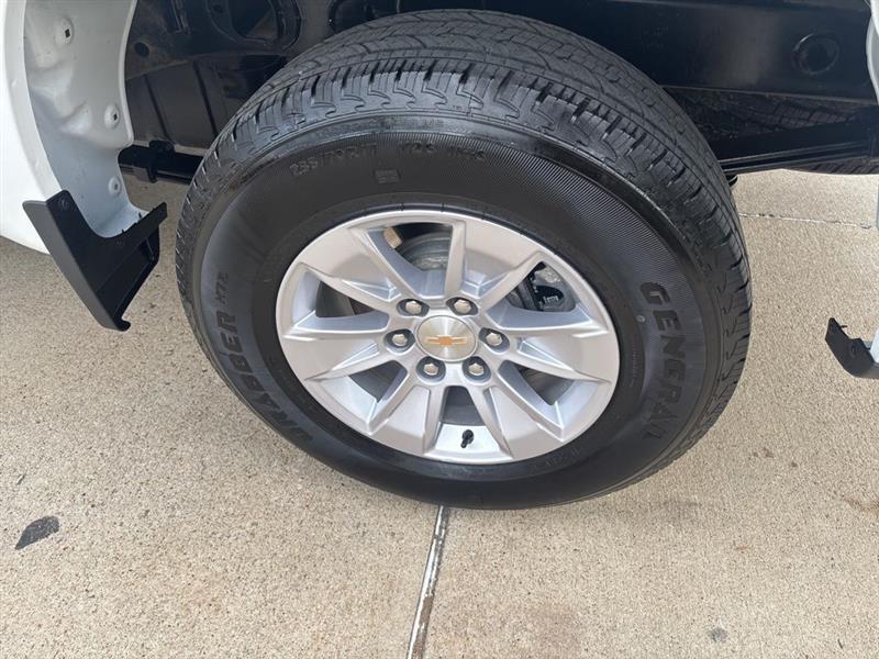 Chevrolet Silverado 1500 LT Crew Cab 4WD 2026