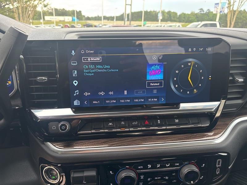 Chevrolet Silverado 1500 LT Crew Cab 4WD 2026