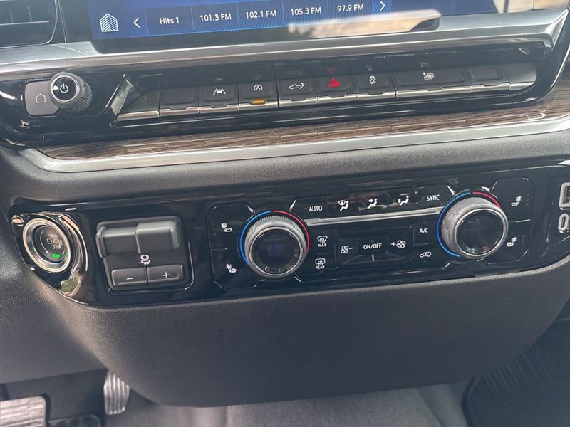 Chevrolet Silverado 1500 LT Crew Cab 4WD 2026