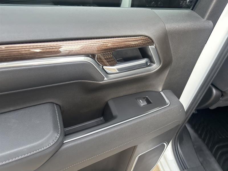 Chevrolet Silverado 1500 LT Crew Cab 4WD 2026