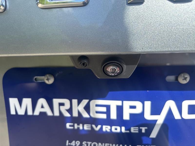 Chevrolet Suburban LT 4WD 2025