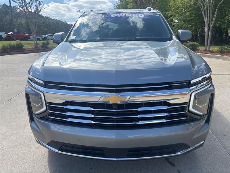 Chevrolet Suburban LT 4WD 2025