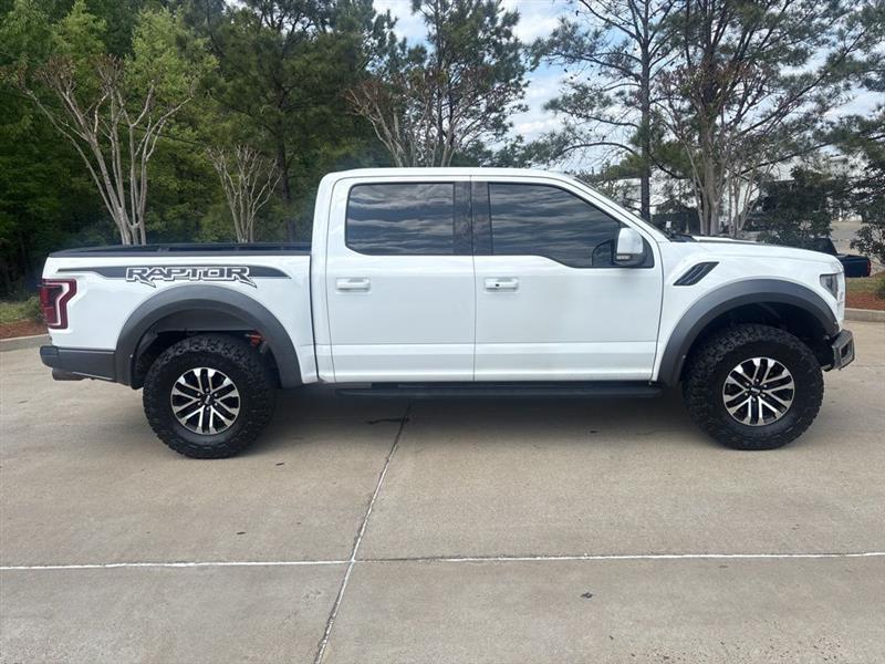 Ford F-150 Raptor SuperCrew 4WD 2020