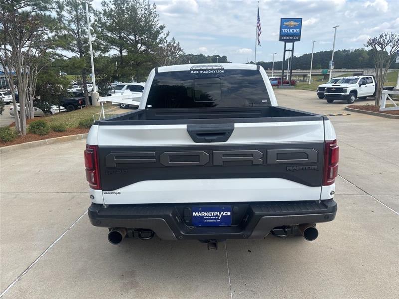 Ford F-150 Raptor SuperCrew 4WD 2020