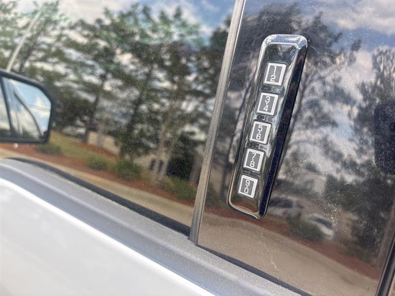 Ford F-150 Raptor SuperCrew 4WD 2020