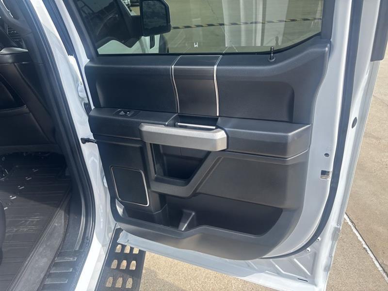 Ford F-150 Raptor SuperCrew 4WD 2020